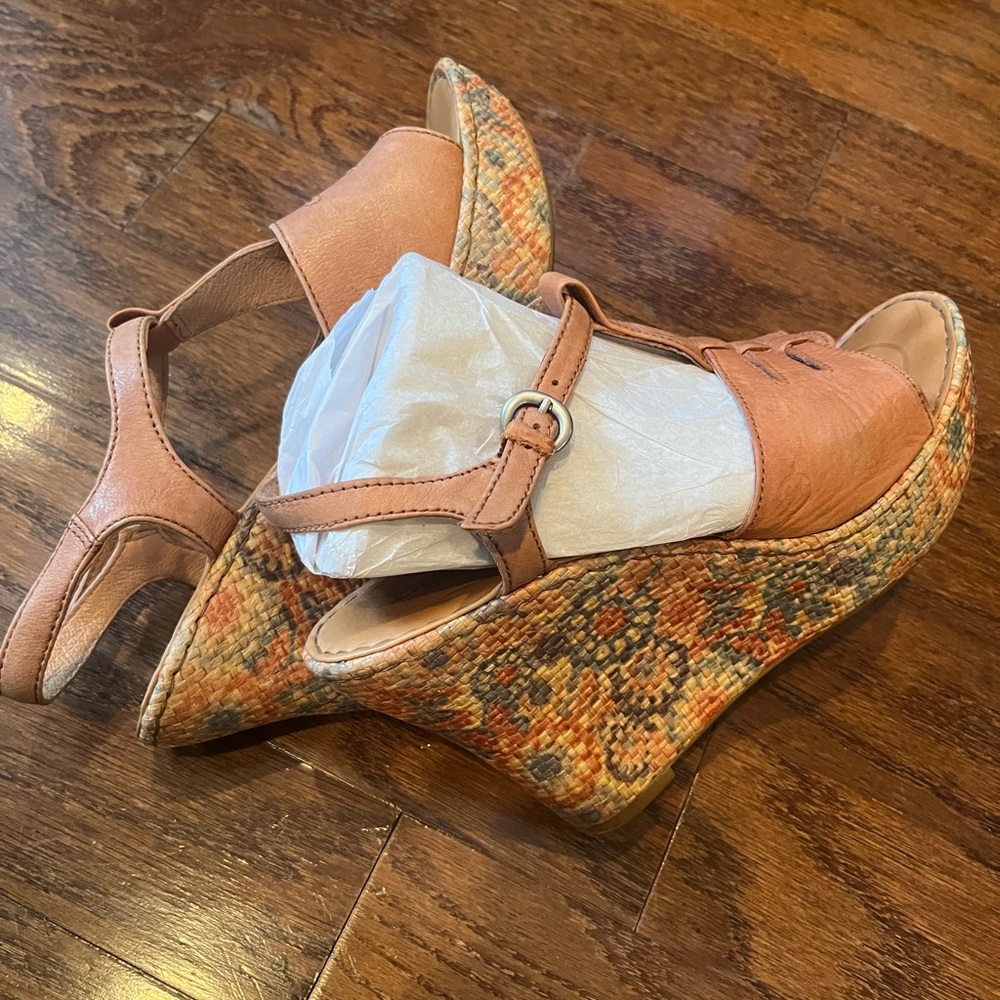 Born Naya Tan Rebecca Floral Wedges